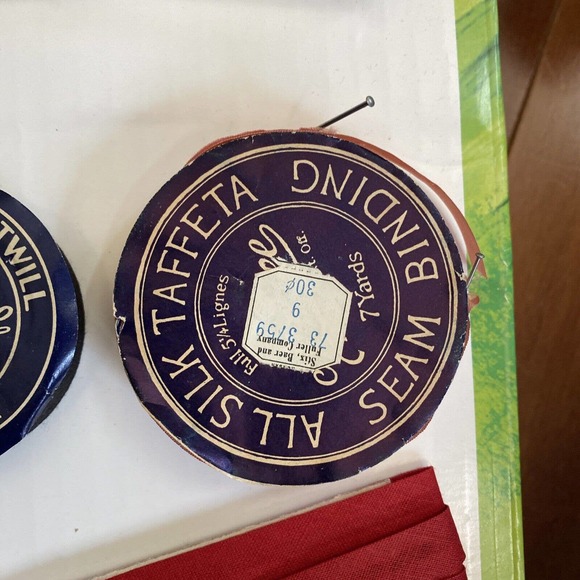 VINTAGE LOT - Seam binding. Victory, Aimcee, Wrights, unbranded. Free shipping - Picture 14 of 16